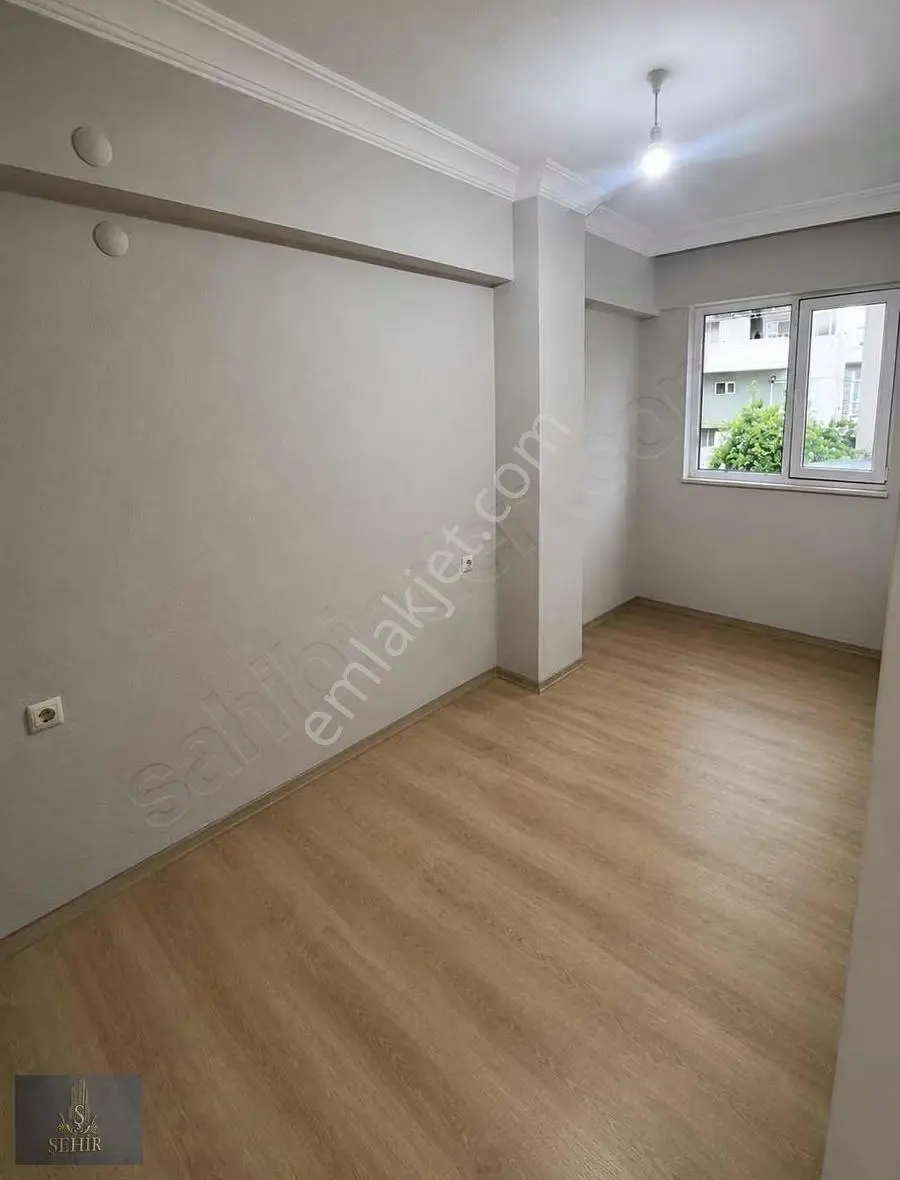 | Kat Mülkiyetli Tapu | Düzenli Yönetimli Binada 1+1 Daire - Görsel 4