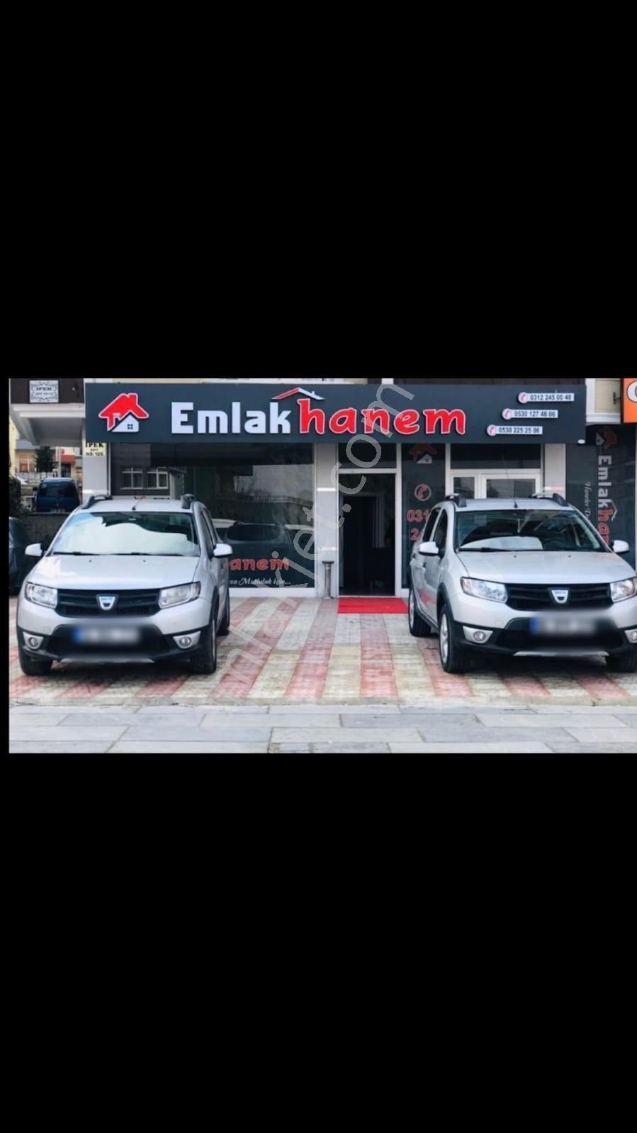 Bağlıca'da Sitede 4+1 İskanı Alınmış Köşe Başı Sıfır Villa