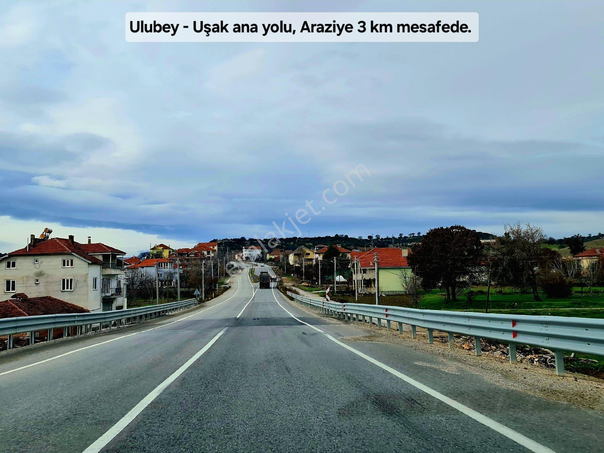 Uşak Ulubey Kışla'da 4.855 M² Köyiçi İmar Dibinde Köy Manzaralı Çok Uygun Harika Tarla. - Görsel 2
