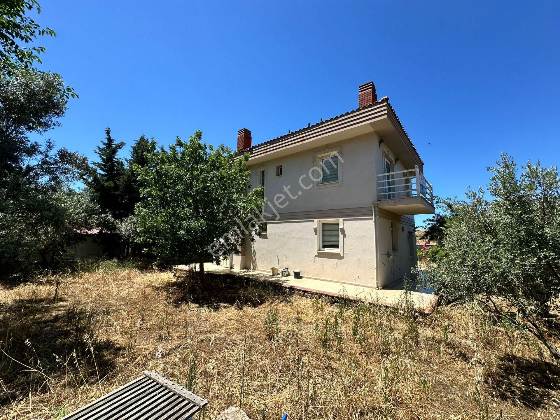 Ulamış Yeşilkent Sitesinde Kiralık Bahçeli Müstakil Villa - Görsel 3