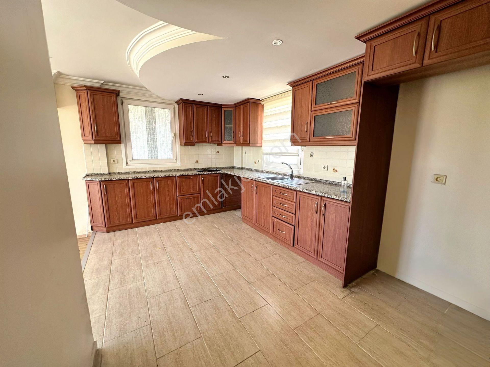 Ulamış Yeşilkent Sitesinde Kiralık Bahçeli Müstakil Villa - Görsel 11