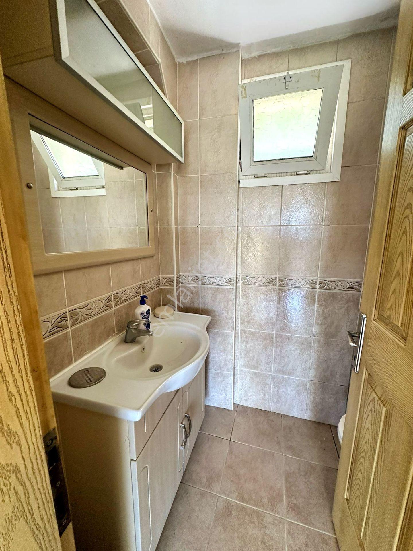 Ulamış Yeşilkent Sitesinde Kiralık Bahçeli Müstakil Villa - Görsel 24