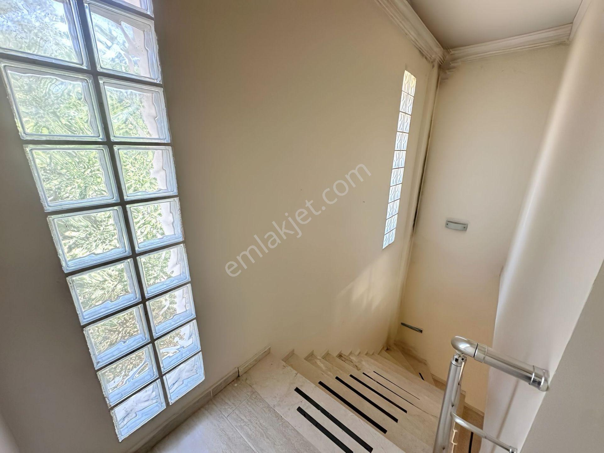 Ulamış Yeşilkent Sitesinde Kiralık Bahçeli Müstakil Villa - Görsel 14
