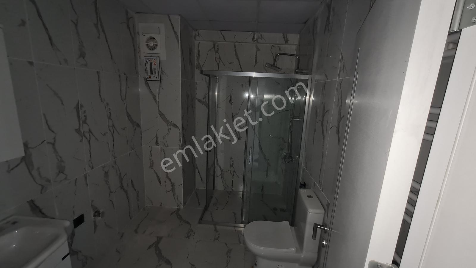 Burhaniye Geriş'te Merkezde Sıfır Kiralık 2+1 Daire - Görsel 3