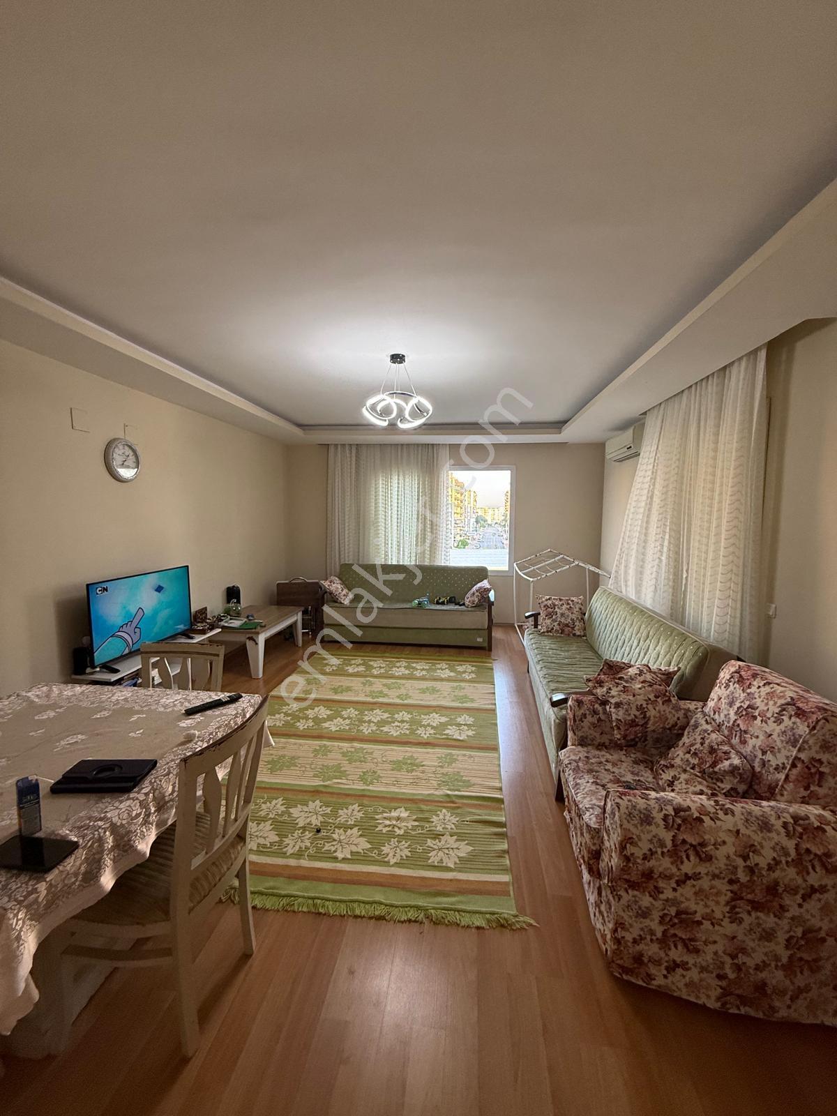 Mezitlide Aranan Konumda Aylık Kiralık Bağımsız Mutfaklı 3+1 - Görsel 7