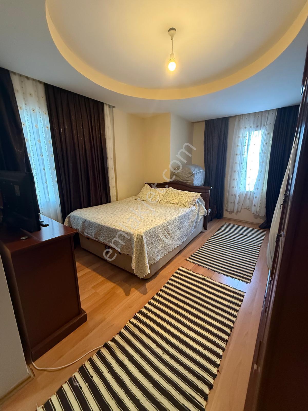 Mezitlide Aranan Konumda Aylık Kiralık Bağımsız Mutfaklı 3+1 - Görsel 22