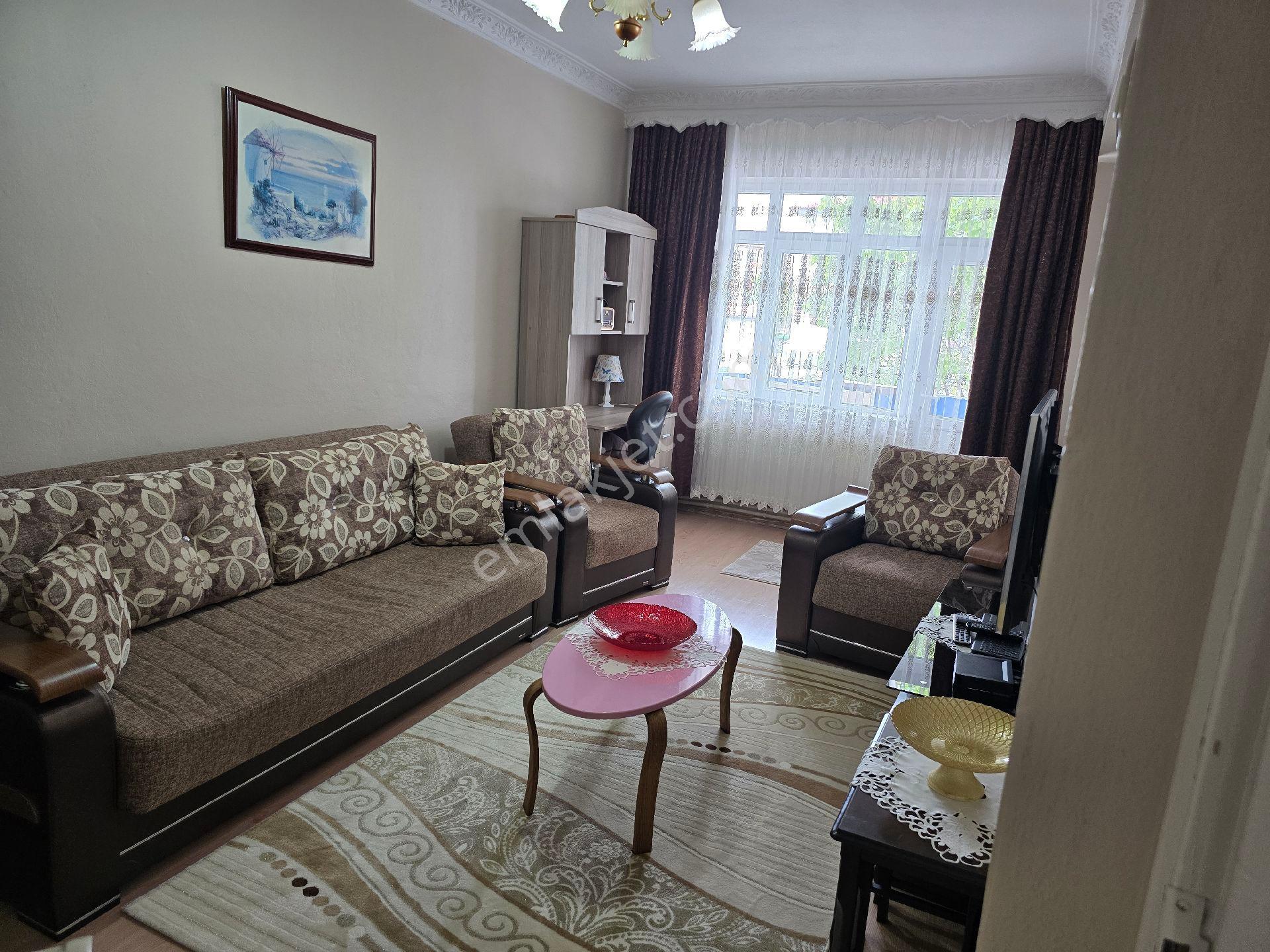 Re/max Central'dan Çarşıiçinde 3+1 Daire - Görsel 3