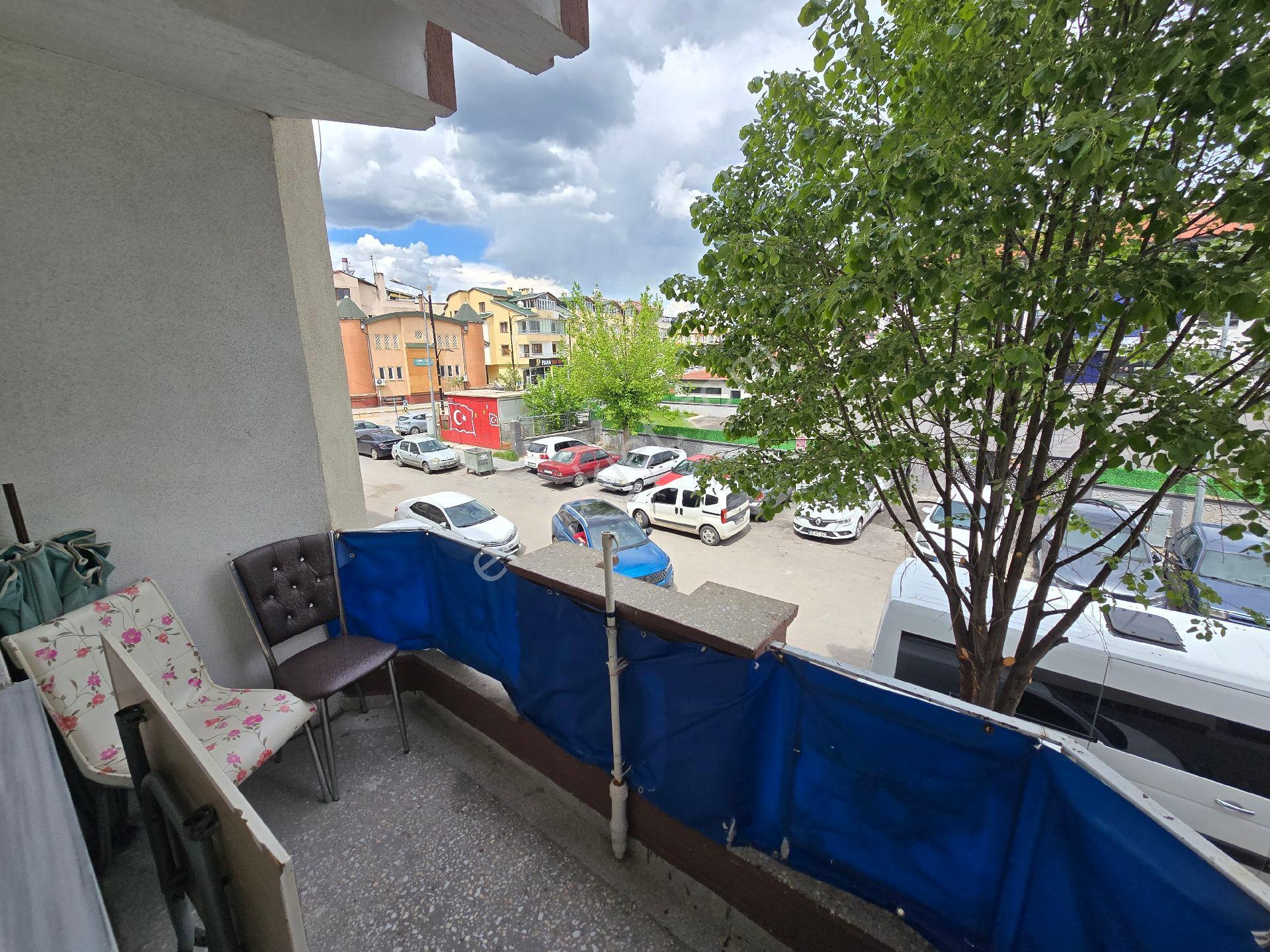 Re/max Central'dan Çarşıiçinde 3+1 Daire - Görsel 15