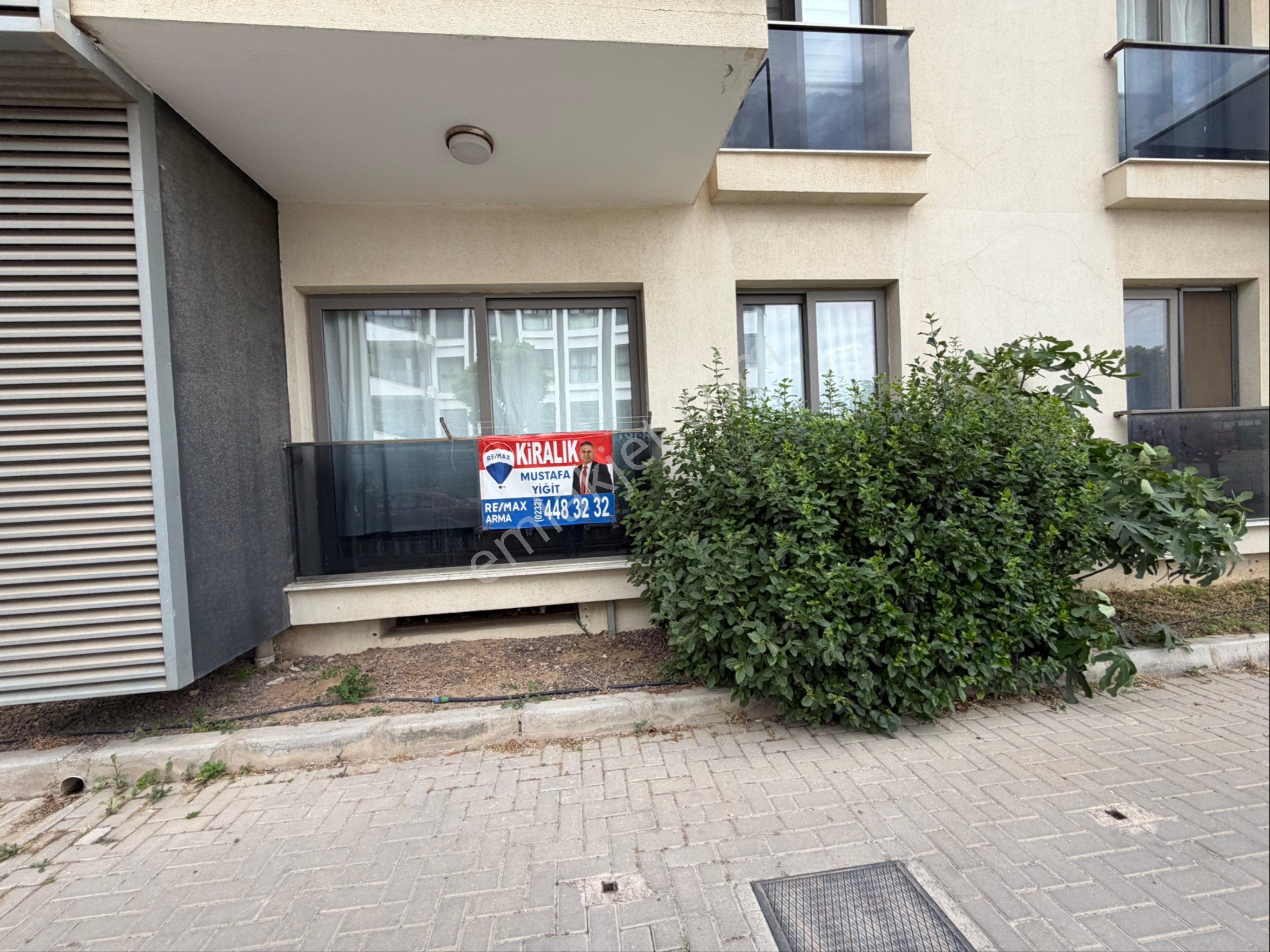 Torbalı Yedieylül Mah Havuzlu Sitede Satılık Full Eşyalı 1+1 Daire - Görsel 16