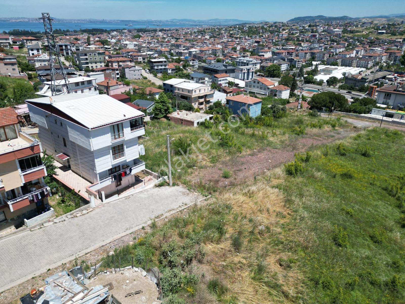 Hilton Otelin Arkasında Deniz Manzaralı 311 M2 İmarlı Arsa - Görsel 20