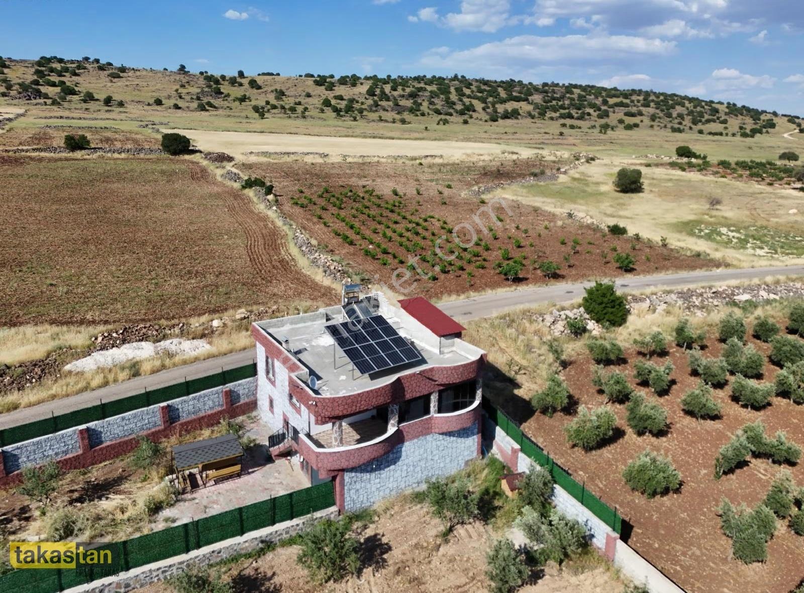 Uğurca'da 4467m² Tek Tapu, Asfaltüstü Hazır Bağ Evi Fırsatı - Görsel 14