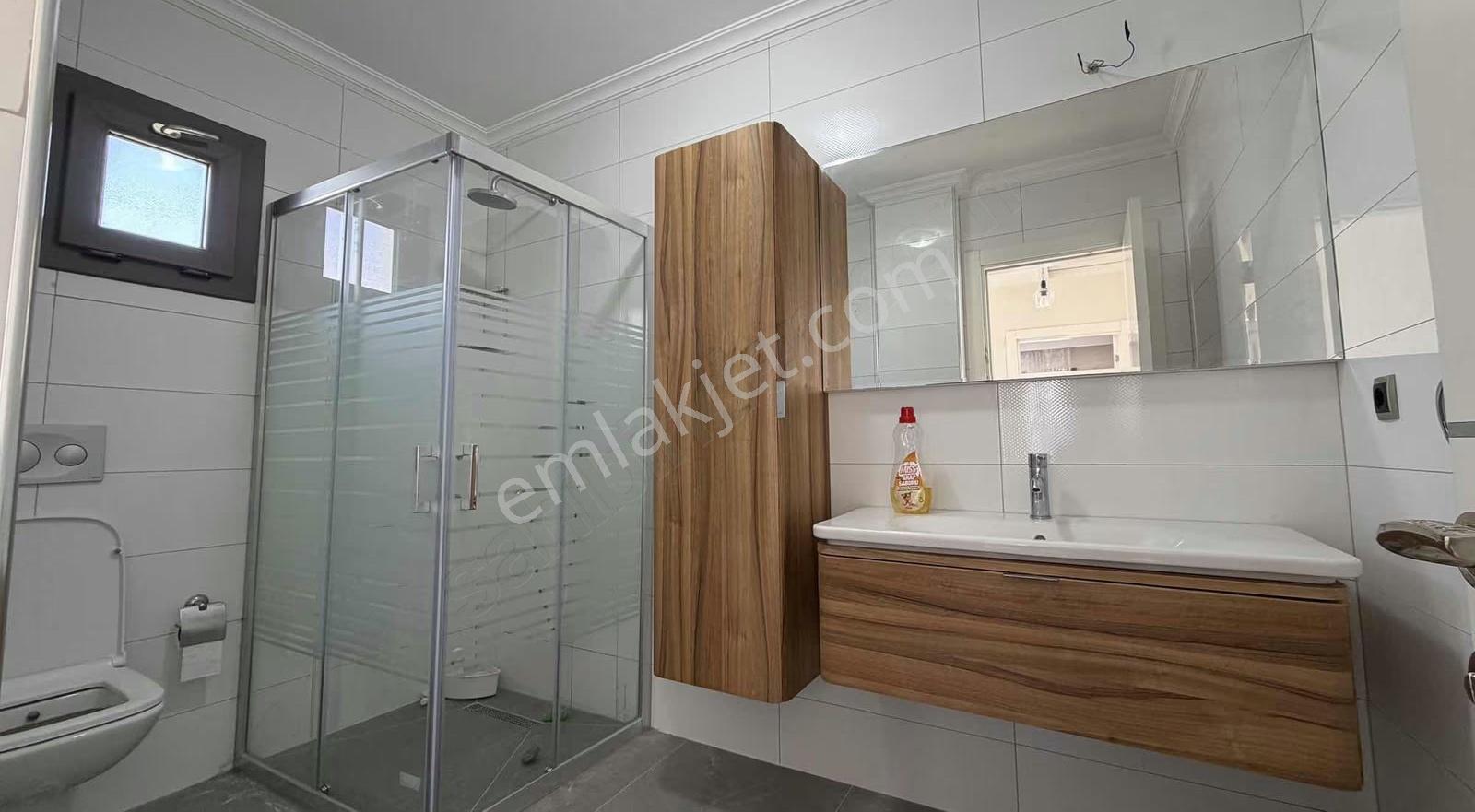 Alya Garimenkul Alaçatıda Havuzlu Site İçinde Müstakil Villa 3+1 - Görsel 9