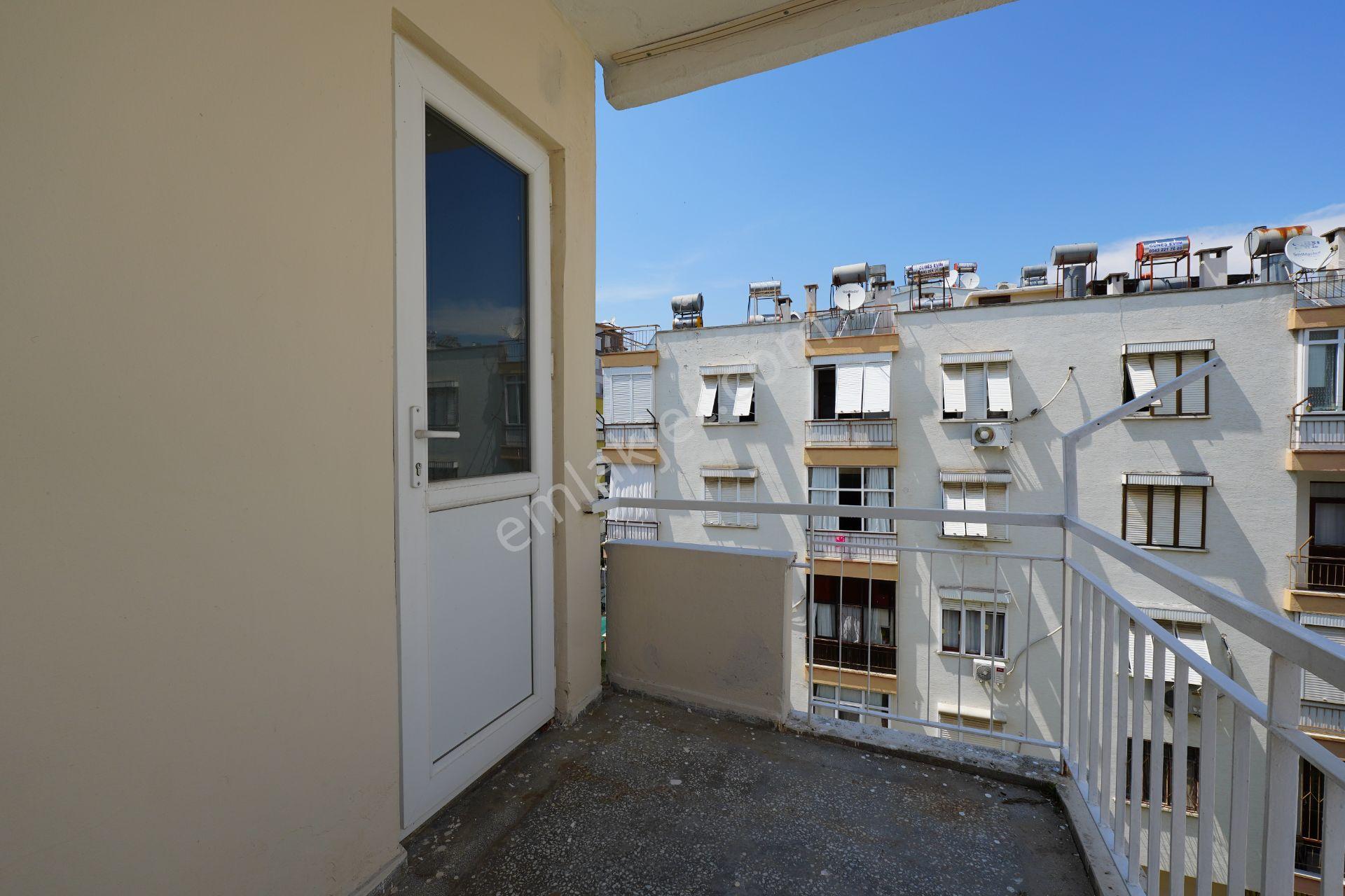 Güvenlik Mahallesinde Bahçe Manzaralı Satılık Daire - Görsel 9