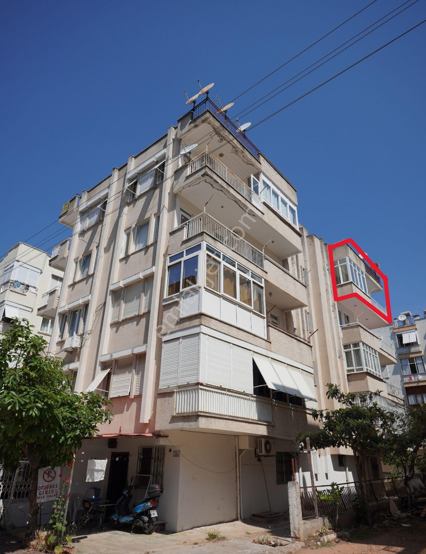 Güvenlik Mahallesinde Bahçe Manzaralı Satılık Daire