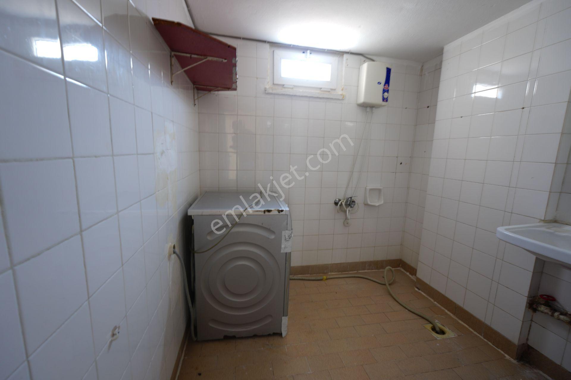 Güvenlik Mahallesinde Bahçe Manzaralı Satılık Daire - Görsel 34