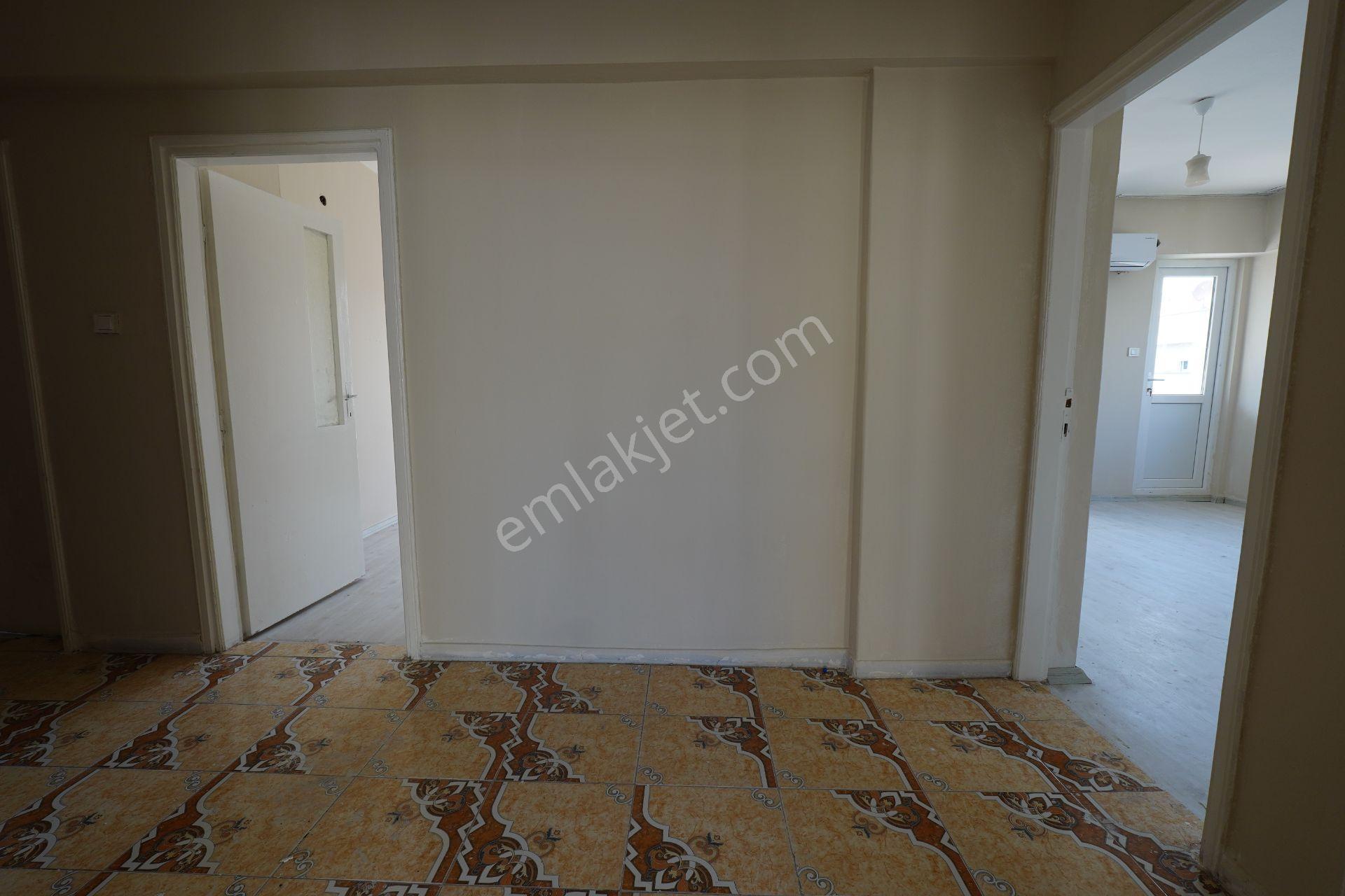Güvenlik Mahallesinde Bahçe Manzaralı Satılık Daire - Görsel 13