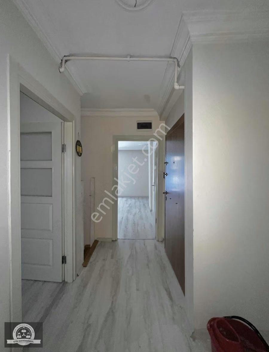 Eyüp Sultan Mah. Kiralık 3+1 Balkonlu Ve Tam Camlı Ters Dbleks - Görsel 16