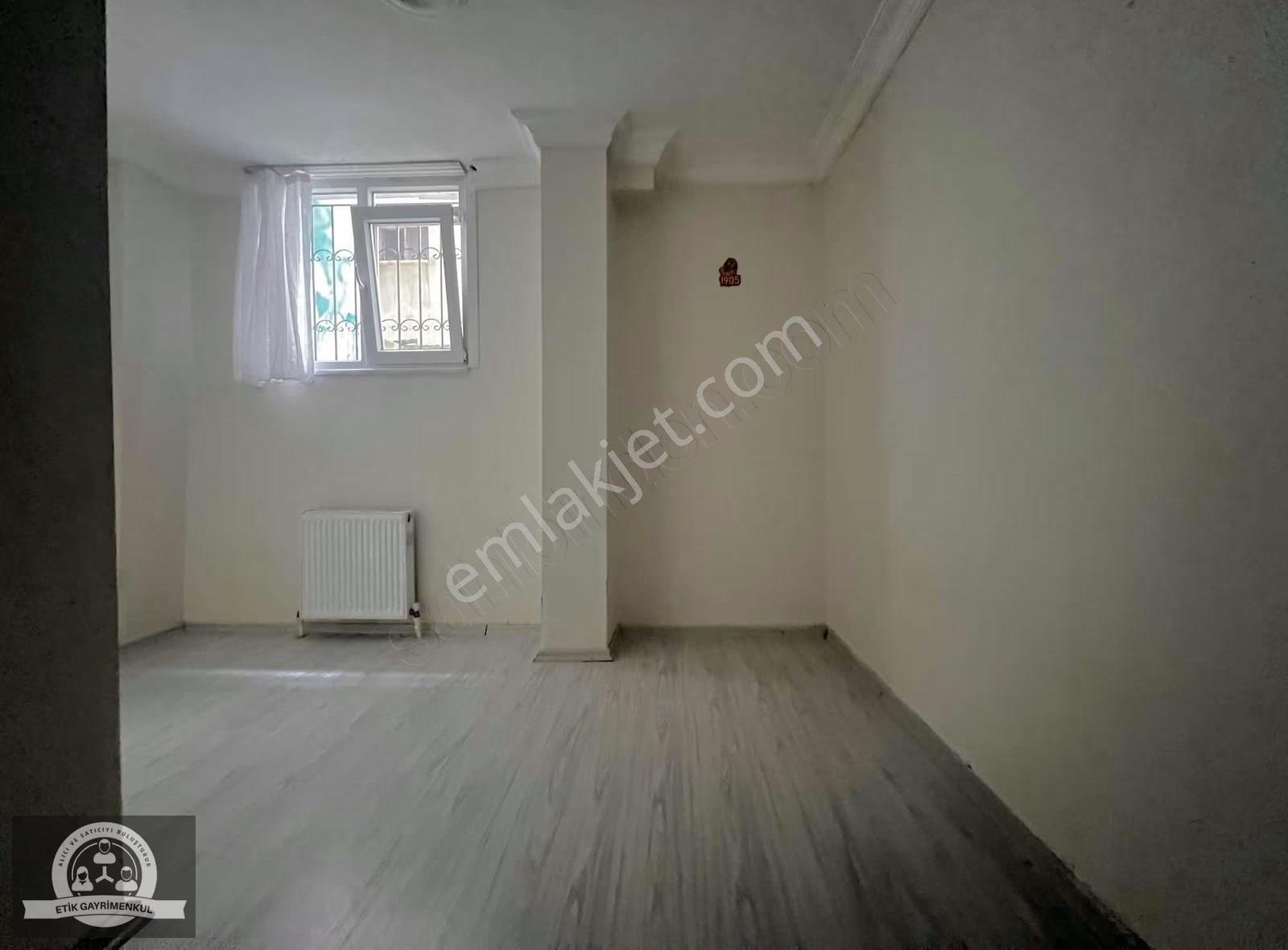 Eyüp Sultan Mah. Kiralık 3+1 Balkonlu Ve Tam Camlı Ters Dbleks - Görsel 26
