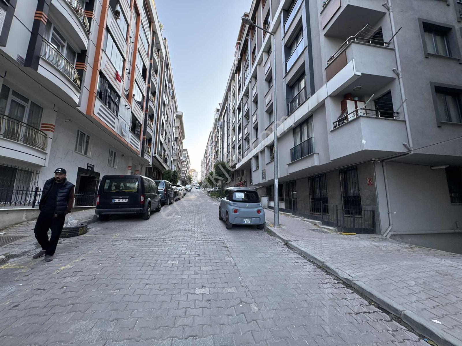 Bahçelievlerde Toplu Satış Fırsatı 2 Tapu,3 Daire,yüksek Yatırım - Görsel 11