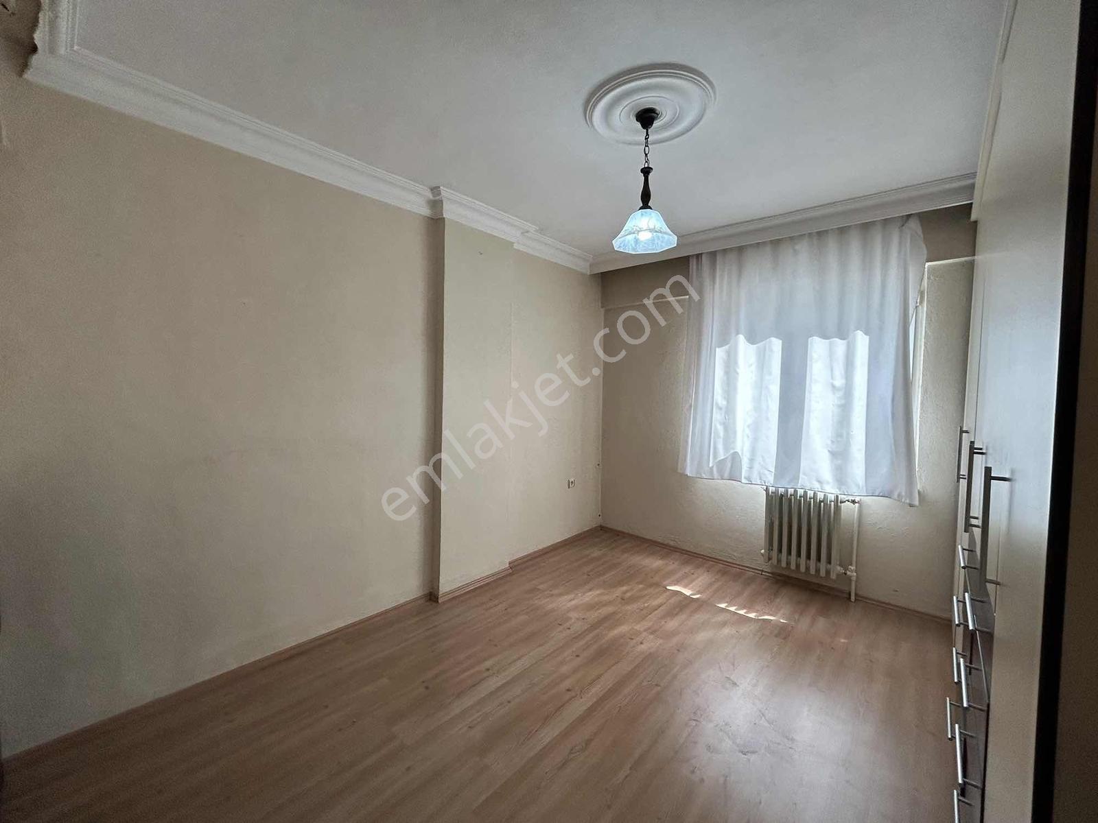 Balıkesir Bahçelievler Mah.savaştepe Cad.kiralık 2+1 Daire - Görsel 26