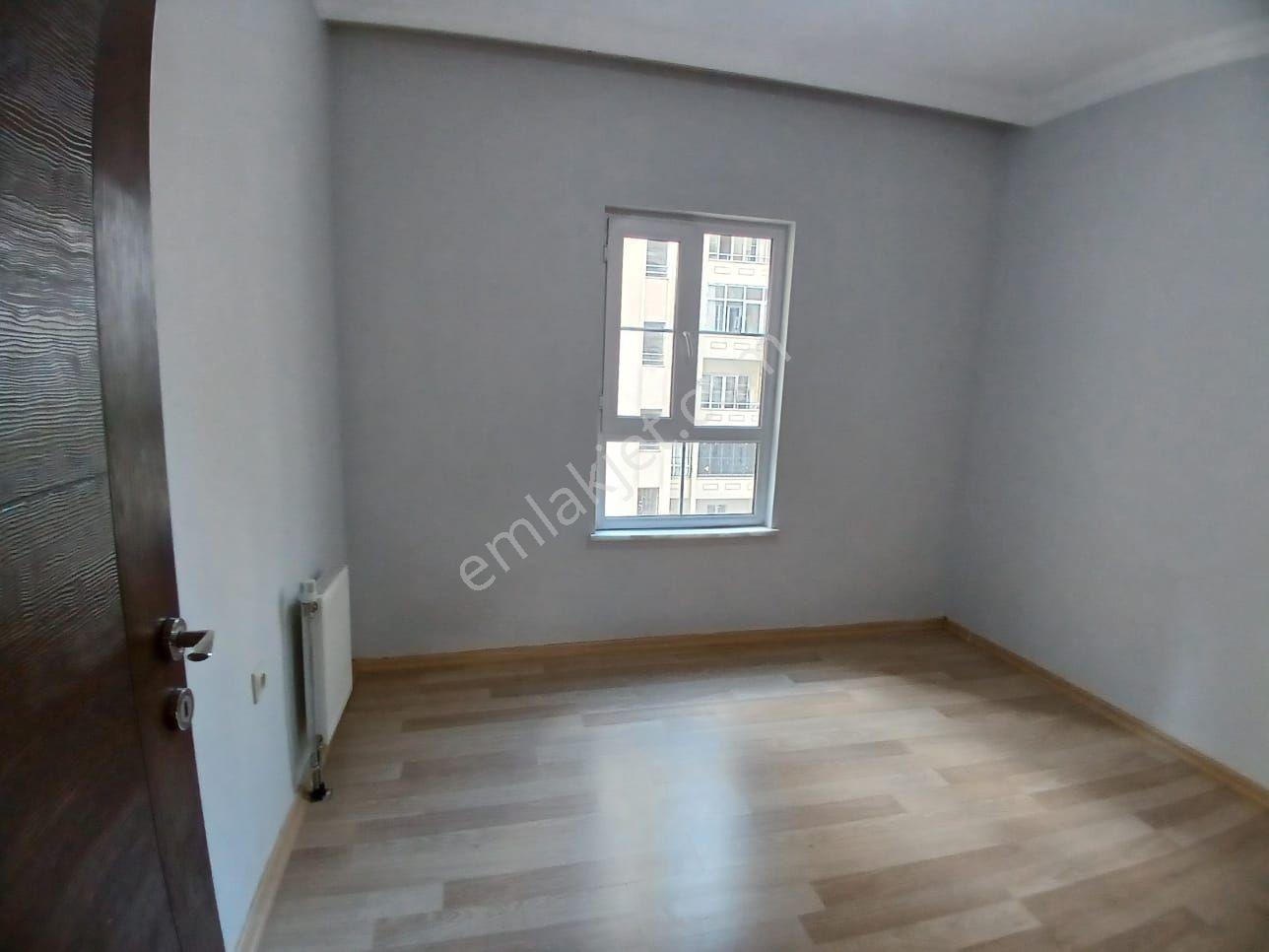 Geylani Emlaktan Satılık Arakat Toki Dairesi 84 M2 2.kat - Görsel 4