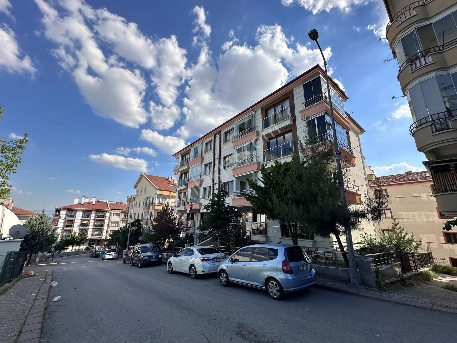 Bademlik'te Manzaralı, Asansörlü, Yeni 3+1 Daire