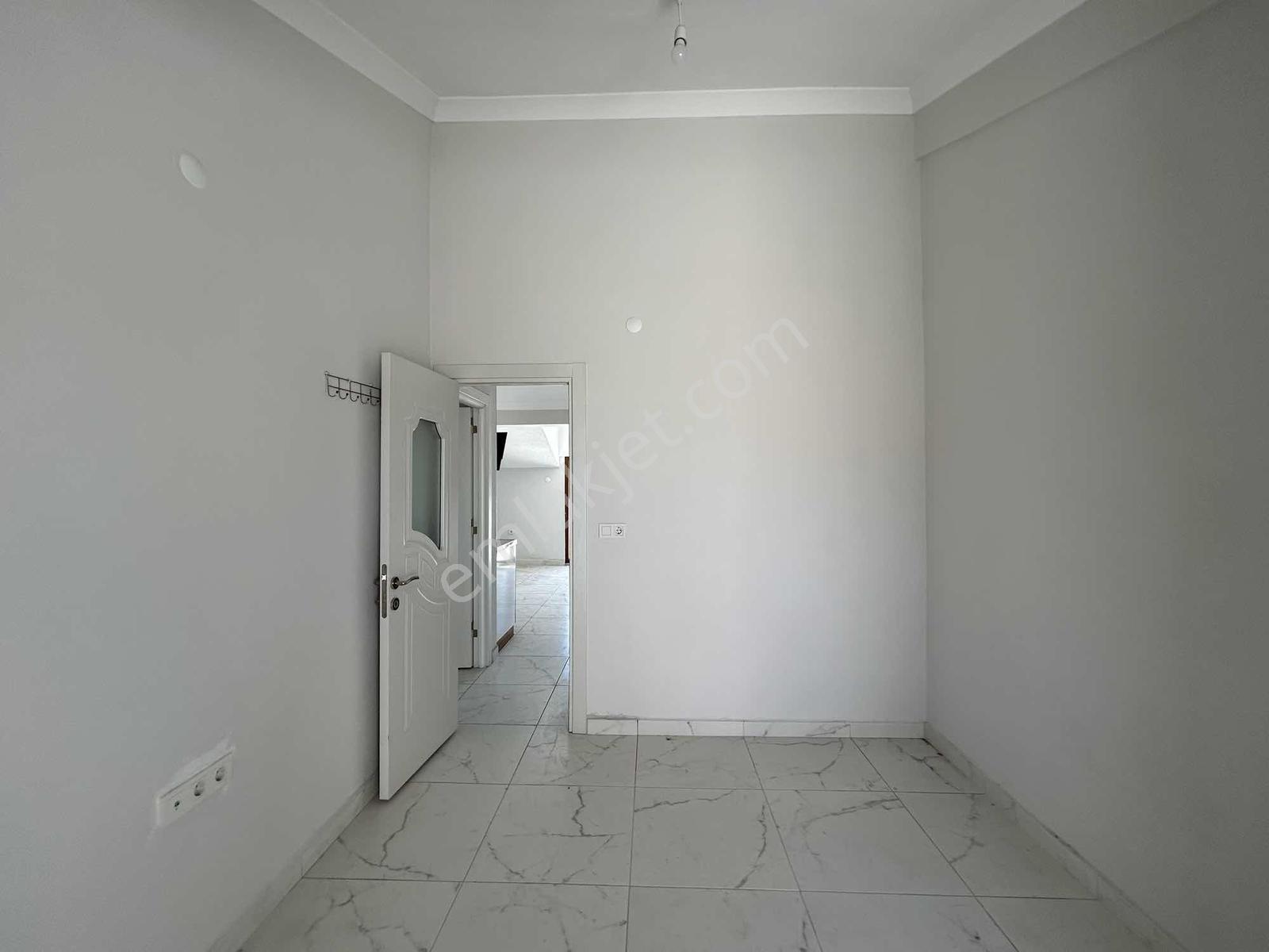 Balıkesir Plevne Mah.öğretmenevi Yakını Kiralık Teraslı 2+1daire - Görsel 11