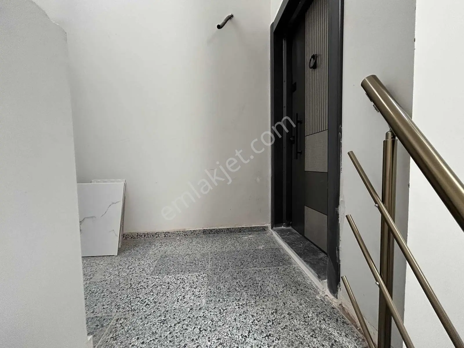 Balıkesir Plevne Mah.öğretmenevi Yakını Kiralık Teraslı 2+1daire - Görsel 34