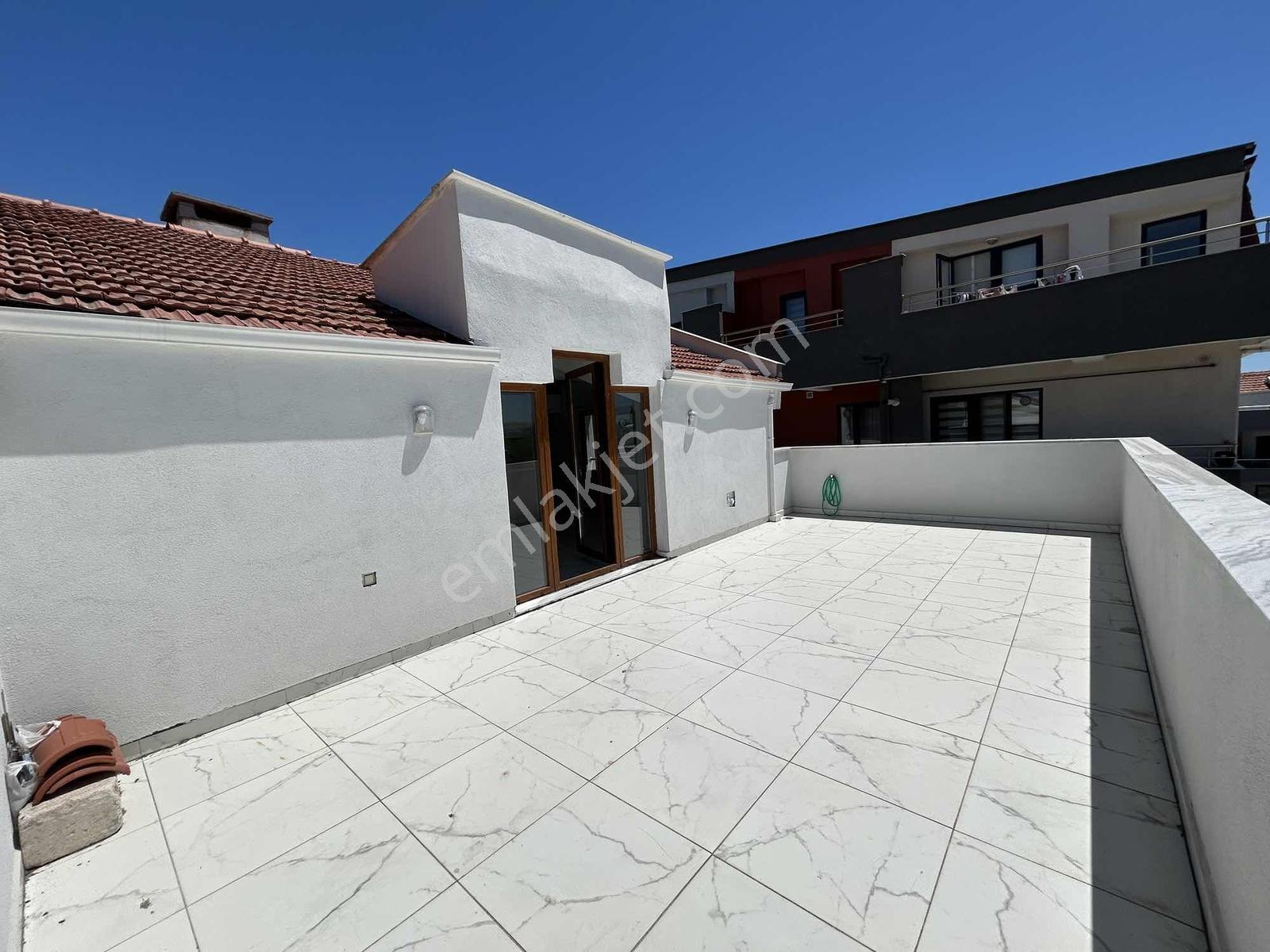 Balıkesir Plevne Mah.öğretmenevi Yakını Kiralık Teraslı 2+1daire - Görsel 28
