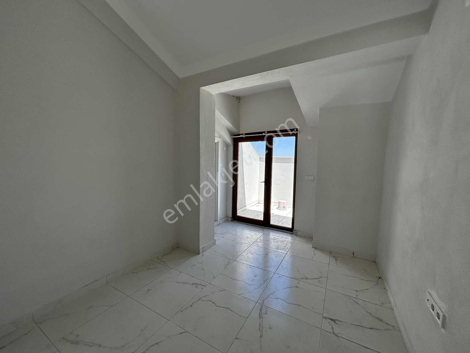 Balıkesir Plevne Mah.öğretmenevi Yakını Kiralık Teraslı 2+1daire - Görsel 15