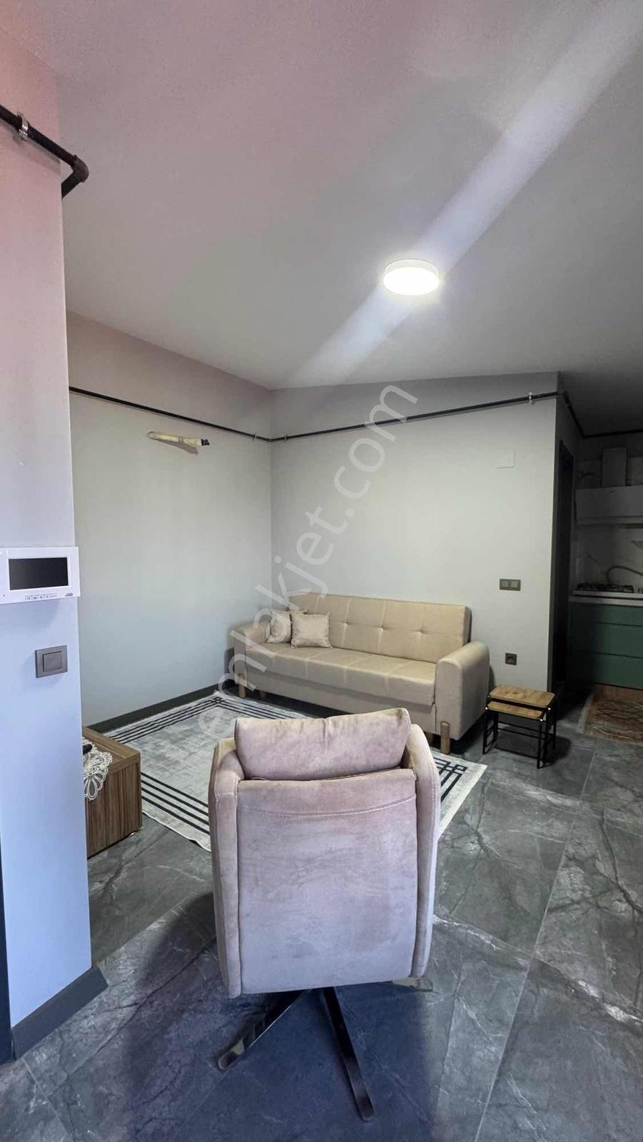Urla Altıntaş Mahalle Sıfır Eşyalı 1+1 Daire - Görsel 4