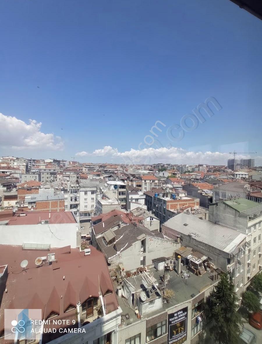 Zeytinburnu Mega Garden'da Satılık 2+1 Daire Harika Manzaralı - Görsel 6