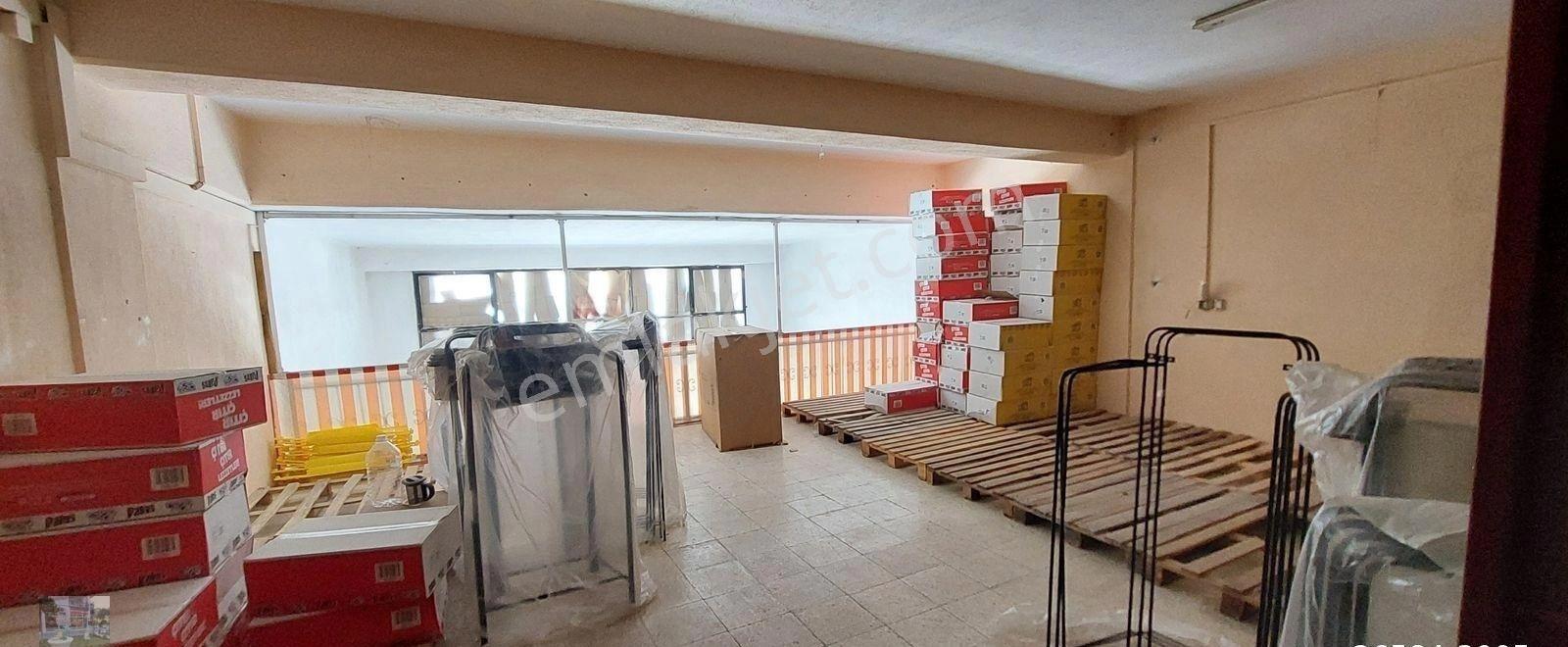 Karşıyaka Örnekköy San. Sitesinde 265m2 Kiralık İşyeri - Görsel 4
