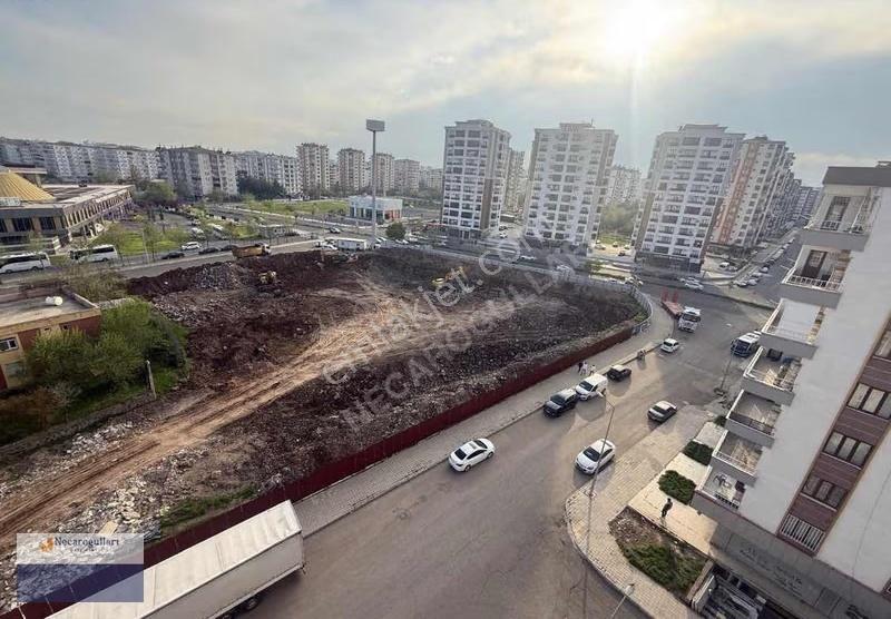 Necaroğullarından Kayapınar Belediye Yani Ful Yapılı 3+1 Daire - Görsel 5