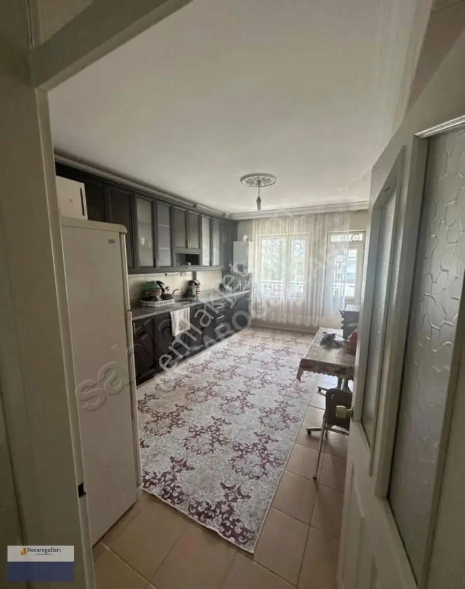 Necaroğullarından Dıclekent Ana Cadde 2. Parselde 3 + 1 Daıre