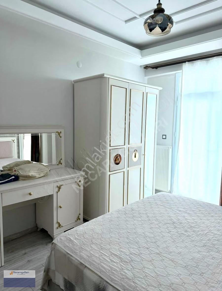 Necaroğullarından Mastfıroş Caddesi Üzeri 3,5+1 Lüks Daire - Görsel 4