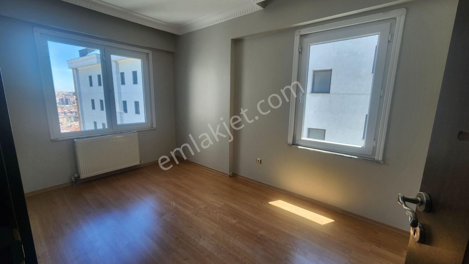 Mekan Konaklarında 130 M2 3+1 Otoparklı Güvenlikli Metroya Komşu - Görsel 16