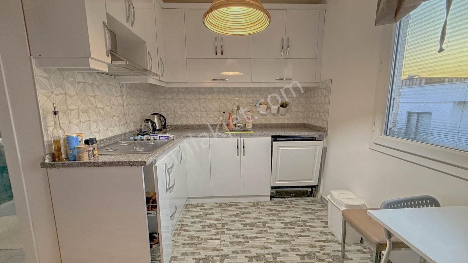 Remax Advantage Arzu Aksaray Karaağaç'ta Kıralık Teraslı Daire - Görsel 16