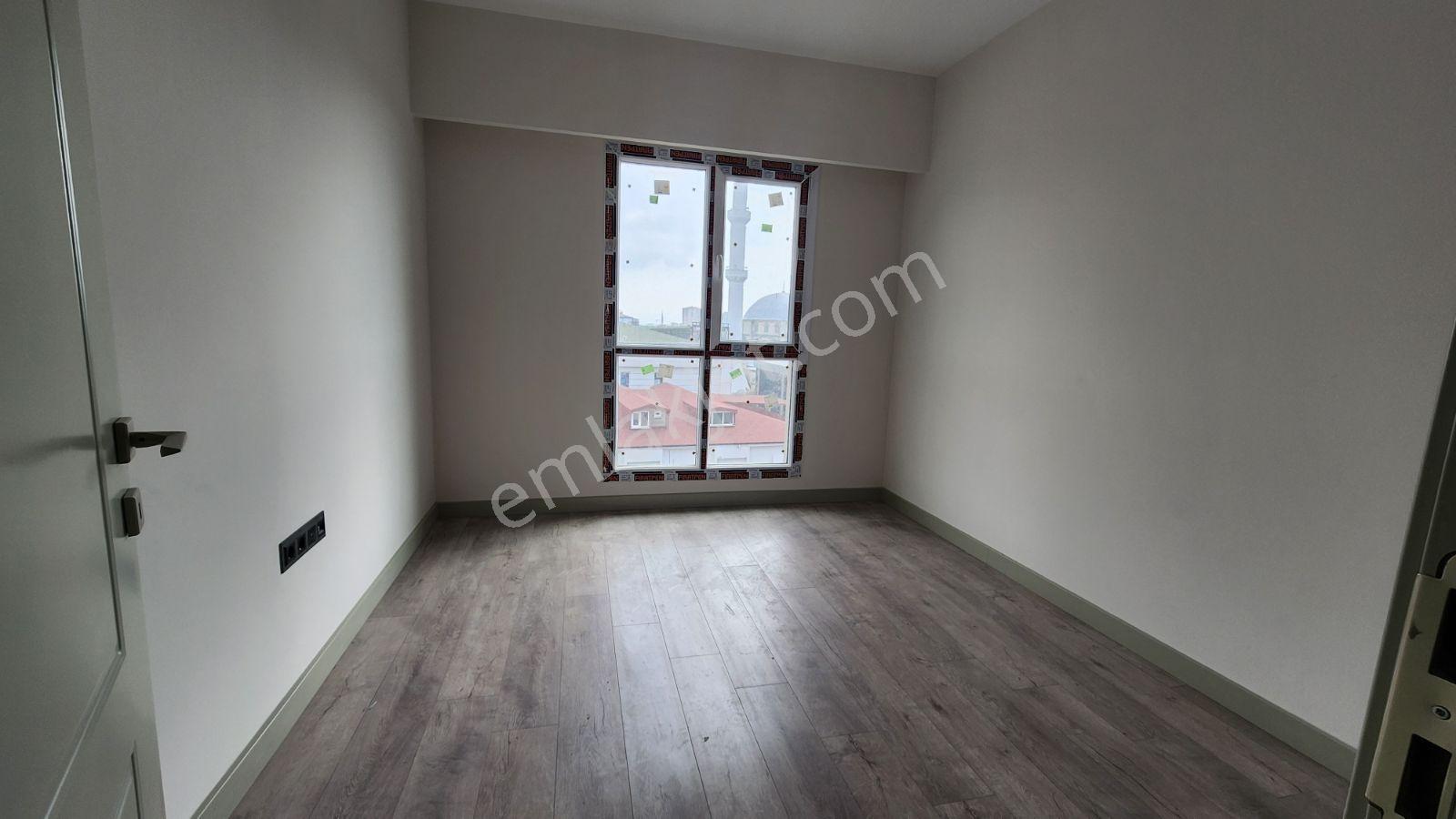 Enes Yeterden Site İçi Sıfır Daire - Görsel 19
