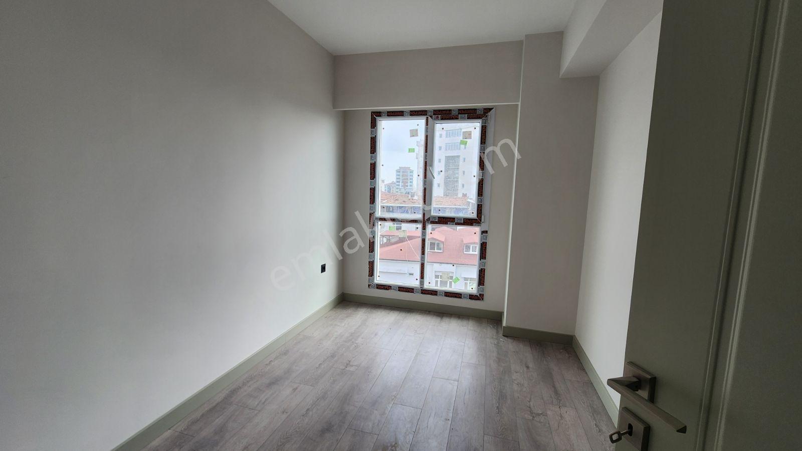Enes Yeterden Site İçi Sıfır Daire - Görsel 18