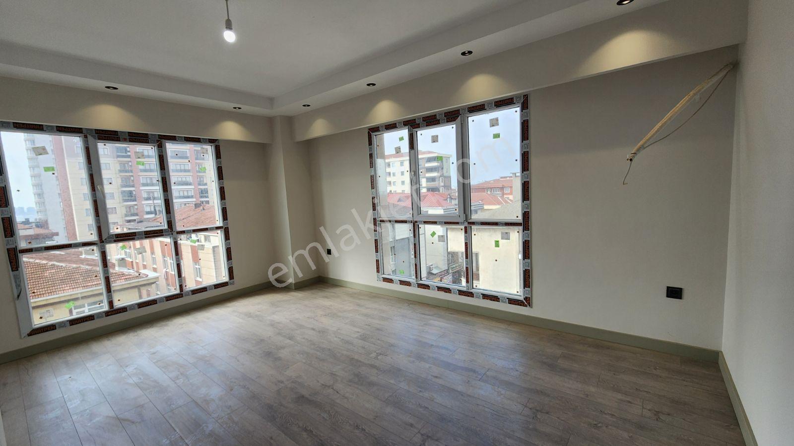 Enes Yeterden Site İçi Sıfır Daire - Görsel 4