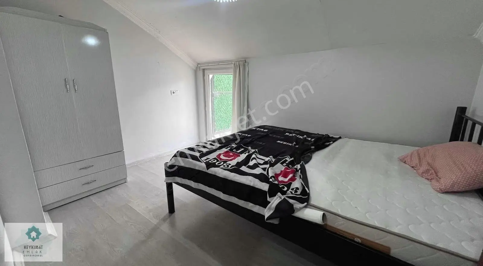 Yazır Mahallesinde Teraslı Eşyalı 1+1 Kiralık Daire - Görsel 3