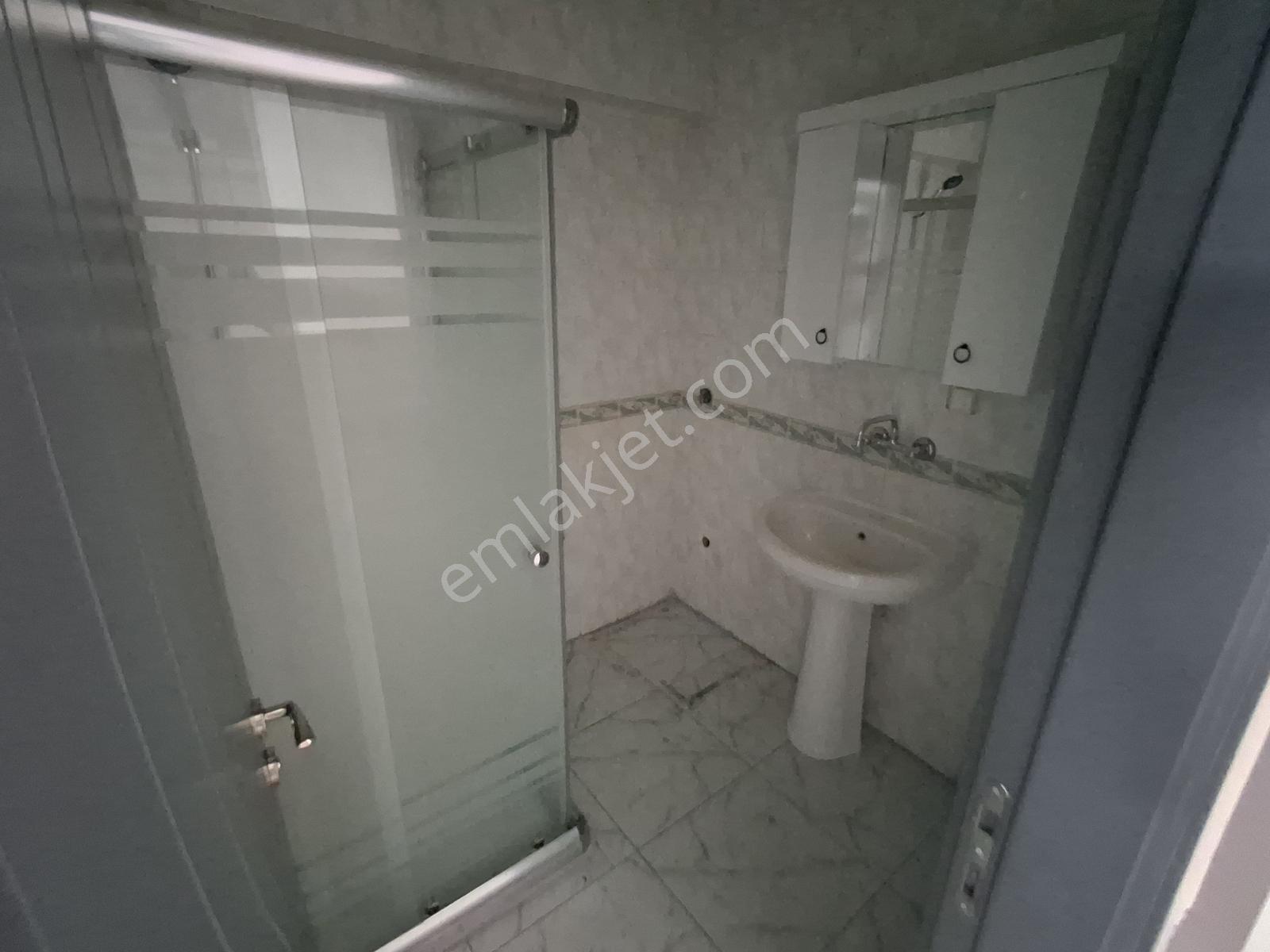Ufuktepe Cadde Üzeri Yapılı 3+1 Kiralık Arakat Daire - Görsel 8
