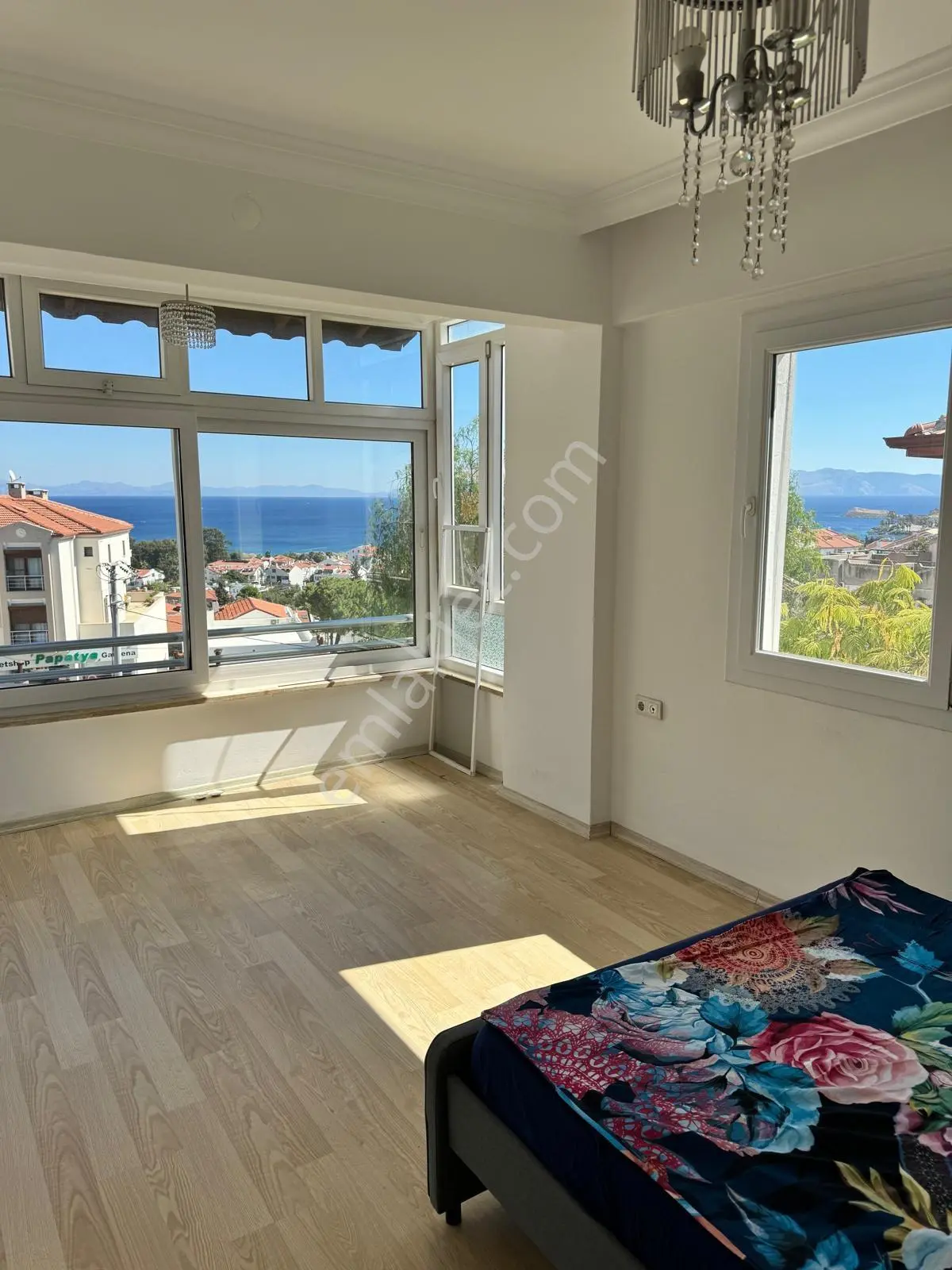 Rest Emlak - Datça Merkezde Panoramik Deniz Manzaralı Geniş 3+1 - Görsel 4