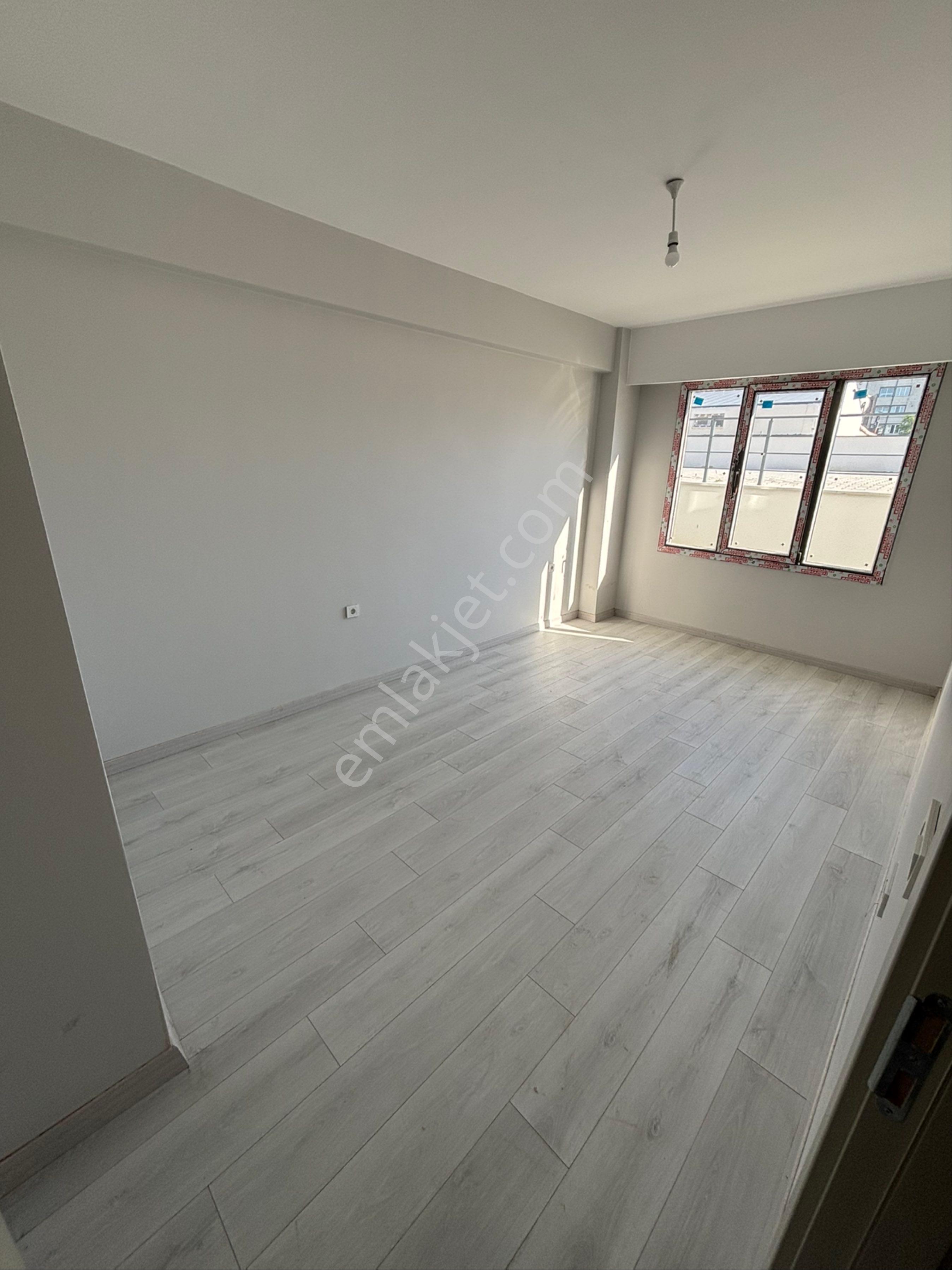 Celaliye’de Sıfır Binada Kiralık 2+1 Giriş Kat Daire - Görsel 15