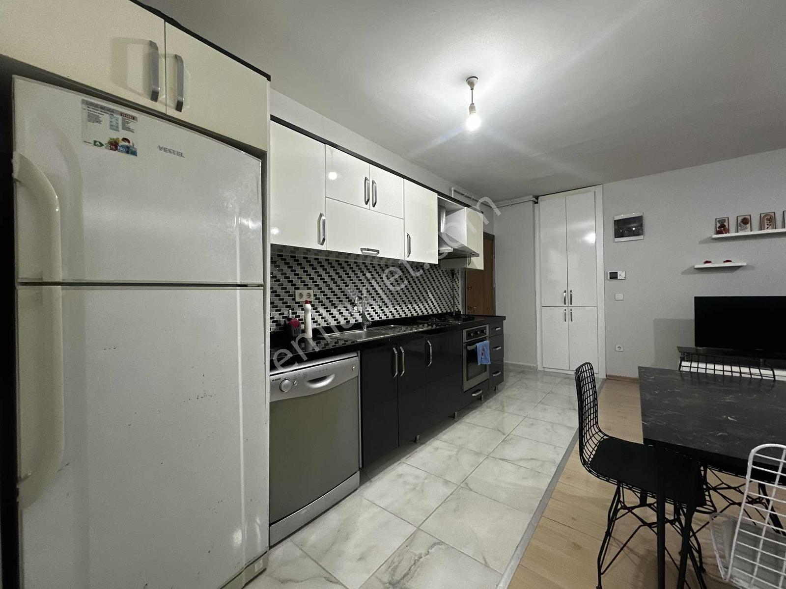 Green Pine Maslak Residence Full Eşyalı 2 + 1 Bahçe Katı Kiralık - Görsel 6