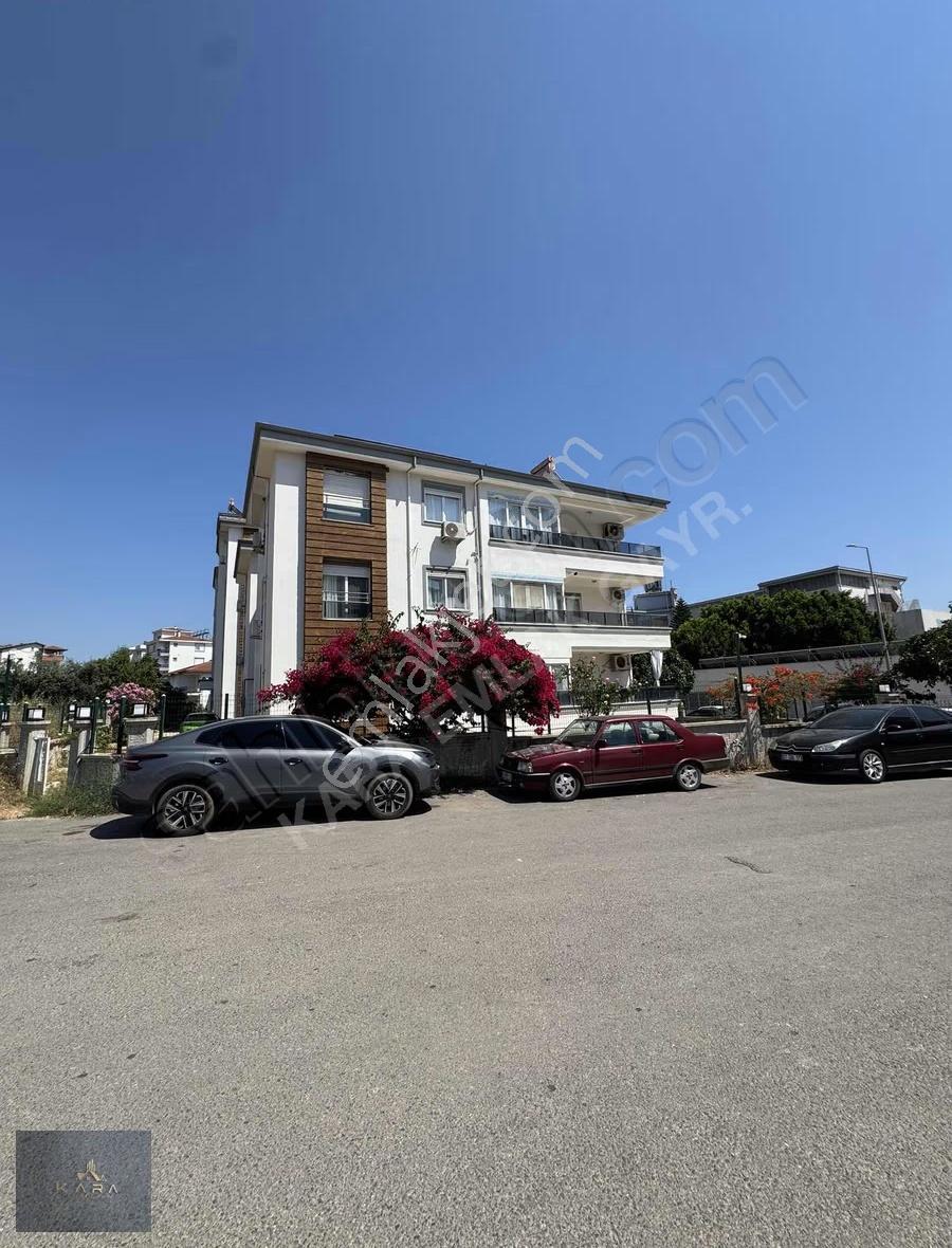 Belek Yoluna 100 Mt Mesafede Satılık 3+1 (kombi,cam Balkon) - Görsel 11