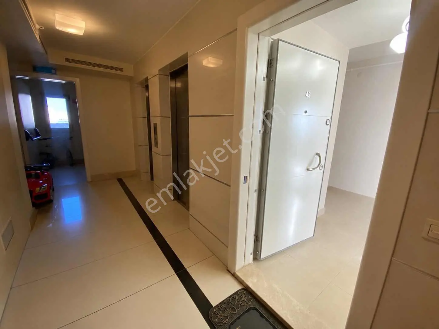 Sinpaş Gyo Bursa Modern Sitesinde 2+1 Kiralık Manzaralı Daire - Görsel 2