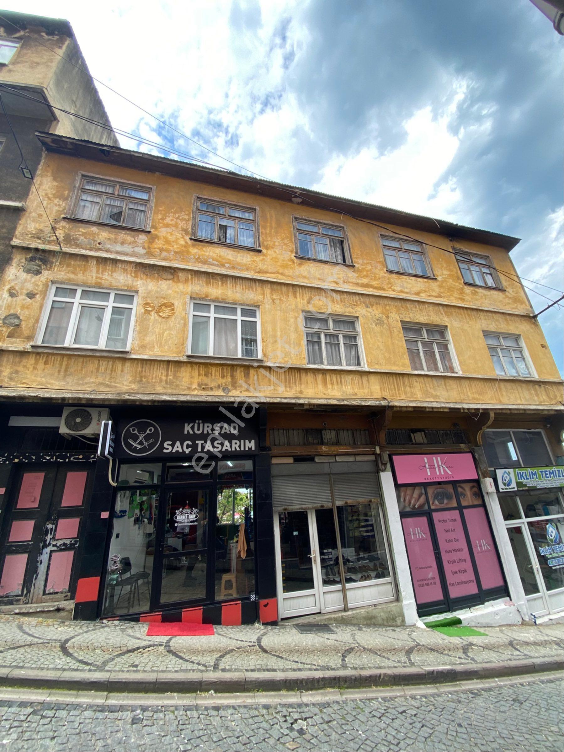 Gül Gayrimenkul'den Tirebolu Çarşı Mahallesi'nde Komple Satılık Bina Ve Dükkanlar - Görsel 6