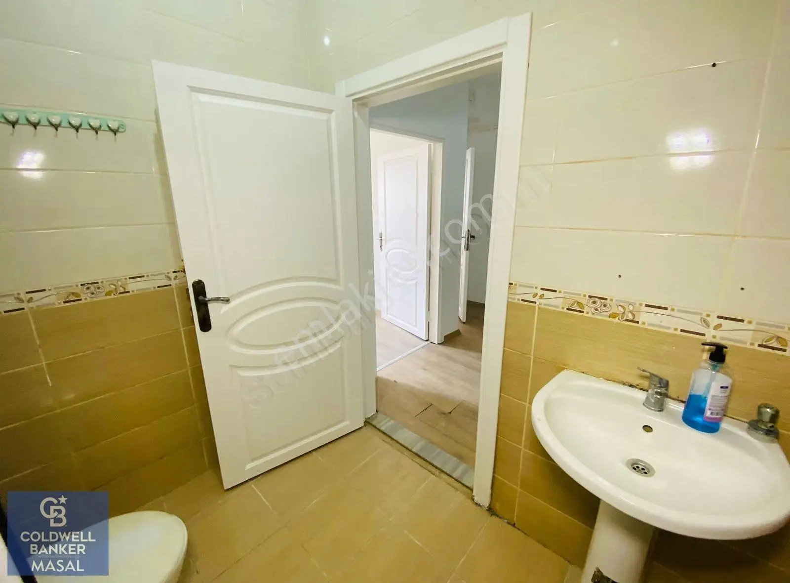 Sarıgazi Namık Kemal Cad. 2+1 Bahçe Kullanımlı Kiralık Giriş Kat - Görsel 2
